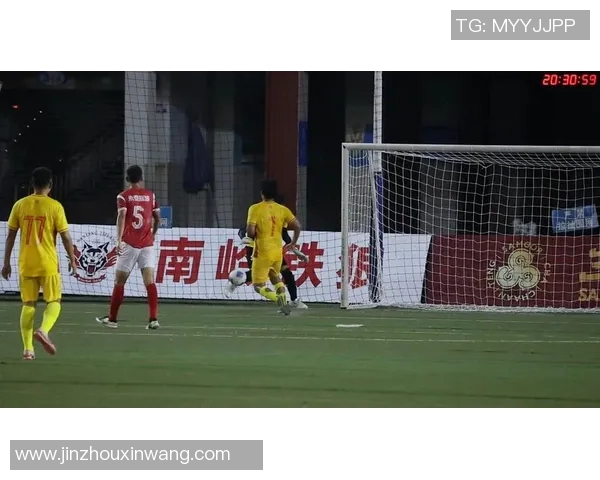 青岛曾迎来哪些足球明星的光临与精彩瞬间 青岛曾迎来哪些足球明星的光临与精彩瞬间